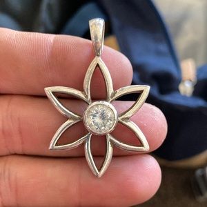 Silpada ⭐️ pendant